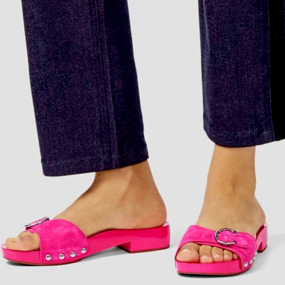 New with Box Coach Bleeker Suede Sandal shocking pink women’s sz 7